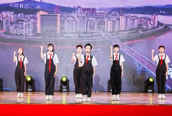 文化與時尚交融，最新廣場舞曲引領(lǐng)2024風(fēng)尚