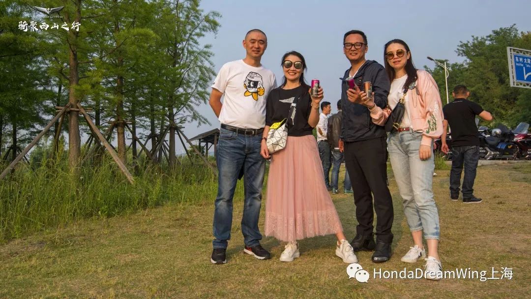 Arwen Gold最新動(dòng)態(tài)，友誼的溫馨日常更新