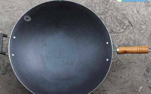 最新鐵鍋菜品制作指南，步驟詳解與美食探索