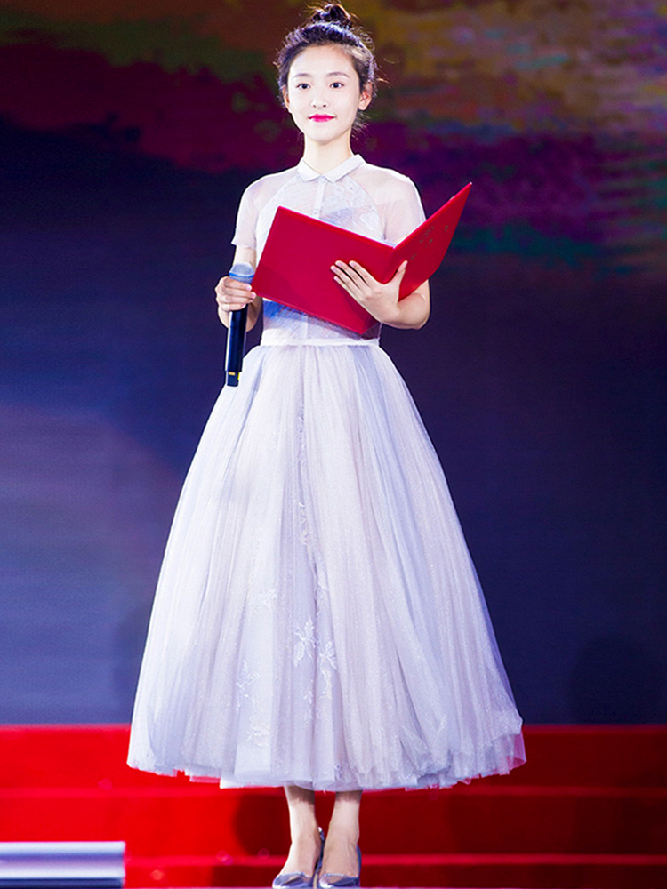 女性演講比賽服裝，從舞臺印記到時代風(fēng)尚